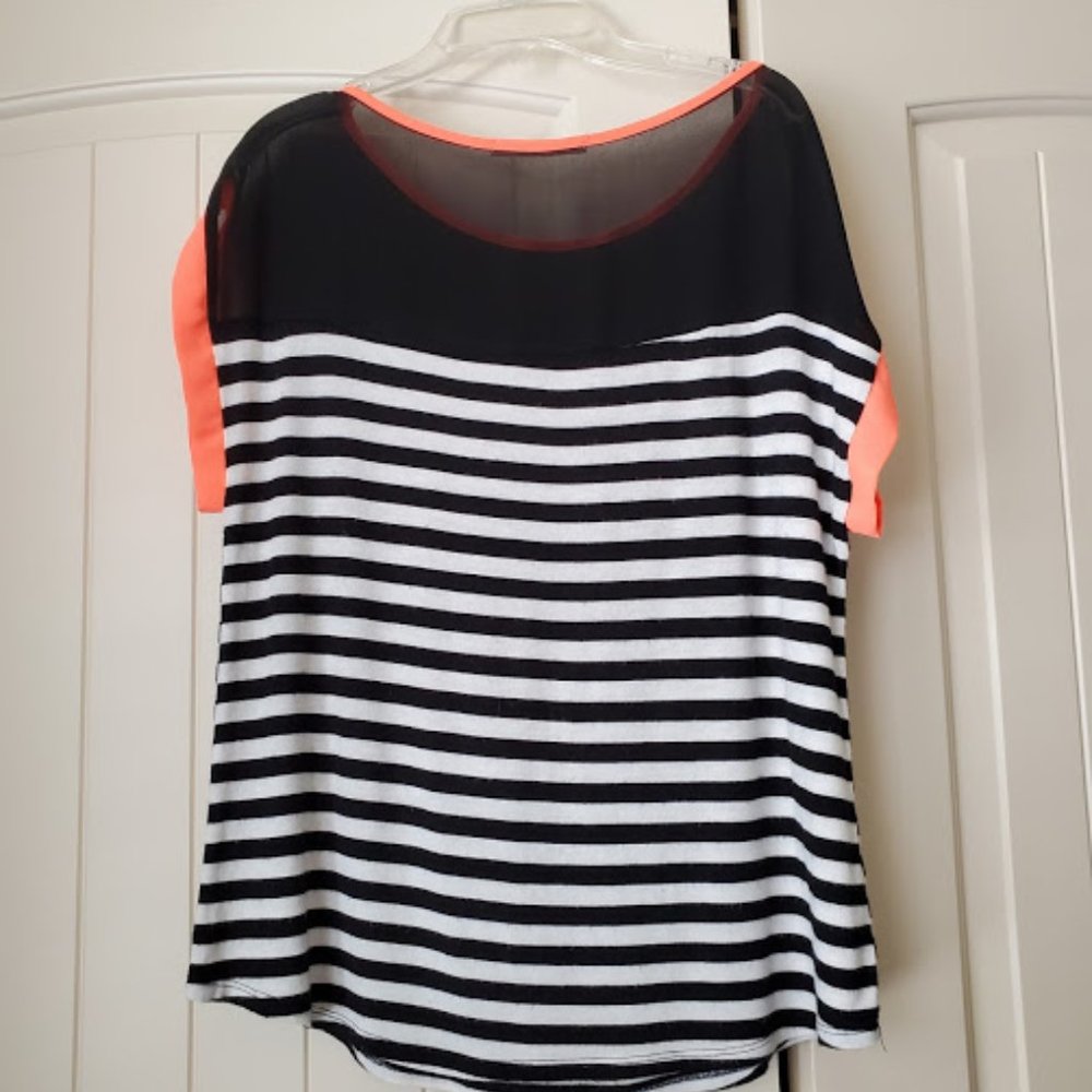 Blouse - Picture 5 of 5